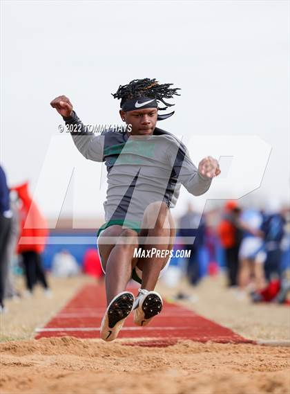 Thumbnail 1 in Brock Track Meet (Field Jumping Events) photogallery.