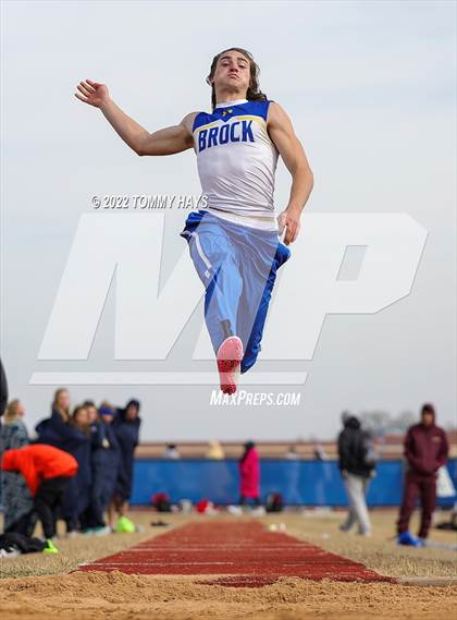 Thumbnail 3 in Brock Track Meet (Field Jumping Events) photogallery.