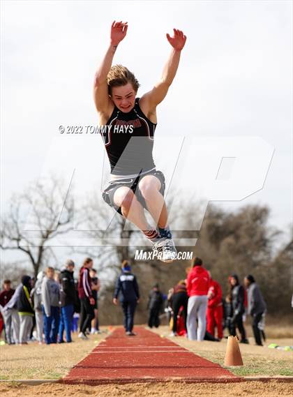 Thumbnail 3 in Brock Track Meet (Field Jumping Events) photogallery.