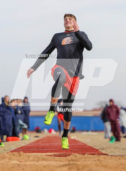 Thumbnail 1 in Brock Track Meet (Field Jumping Events) photogallery.