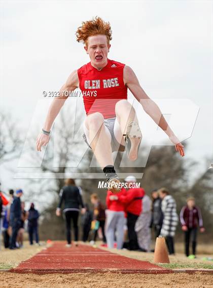 Thumbnail 3 in Brock Track Meet (Field Jumping Events) photogallery.