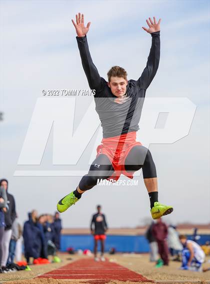 Thumbnail 3 in Brock Track Meet (Field Jumping Events) photogallery.