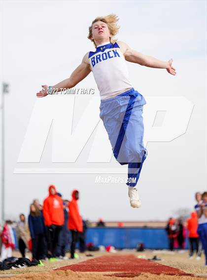 Thumbnail 2 in Brock Track Meet (Field Jumping Events) photogallery.