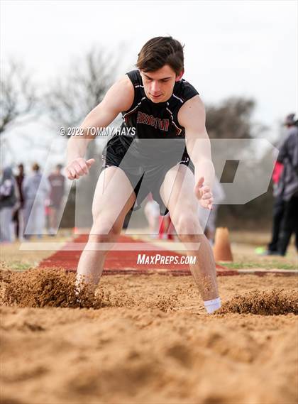 Thumbnail 3 in Brock Track Meet (Field Jumping Events) photogallery.
