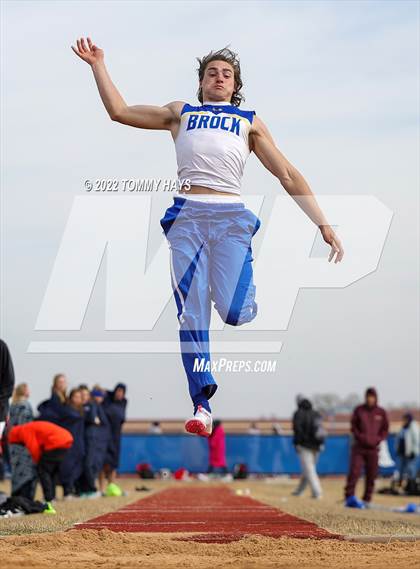 Thumbnail 1 in Brock Track Meet (Field Jumping Events) photogallery.