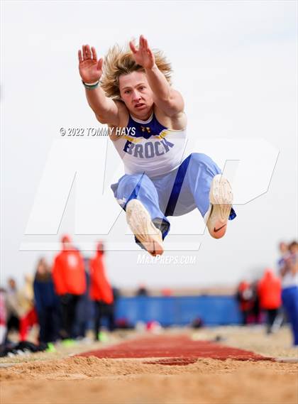 Thumbnail 1 in Brock Track Meet (Field Jumping Events) photogallery.