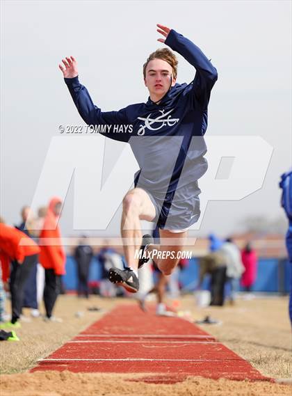 Thumbnail 3 in Brock Track Meet (Field Jumping Events) photogallery.