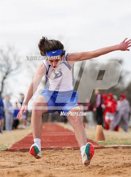 Thumbnail 1 in Brock Track Meet (Field Jumping Events) photogallery.