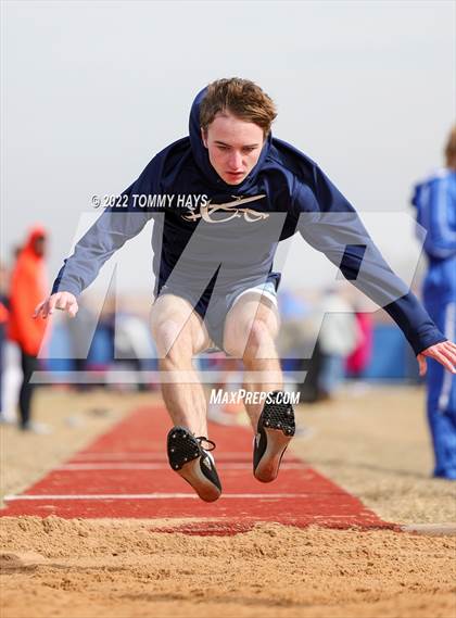 Thumbnail 3 in Brock Track Meet (Field Jumping Events) photogallery.