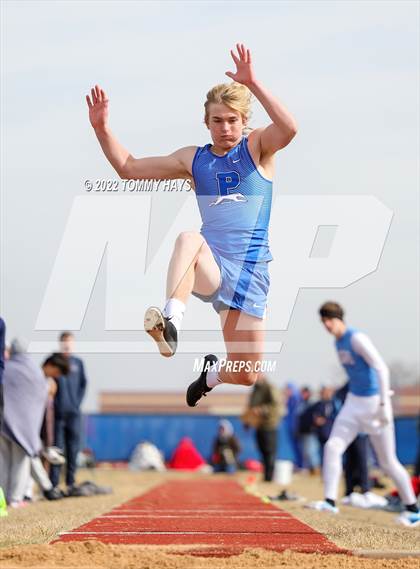 Thumbnail 2 in Brock Track Meet (Field Jumping Events) photogallery.