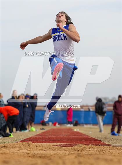 Thumbnail 2 in Brock Track Meet (Field Jumping Events) photogallery.