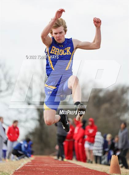 Thumbnail 3 in Brock Track Meet (Field Jumping Events) photogallery.