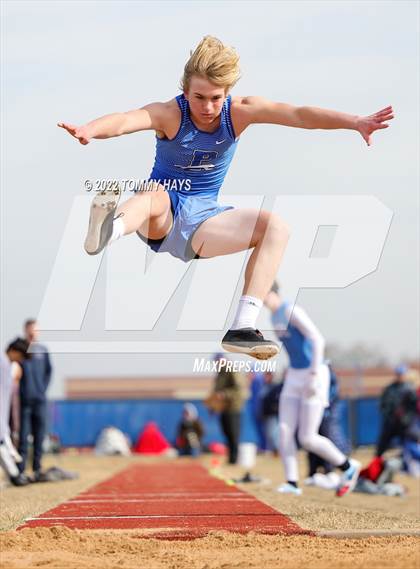 Thumbnail 3 in Brock Track Meet (Field Jumping Events) photogallery.