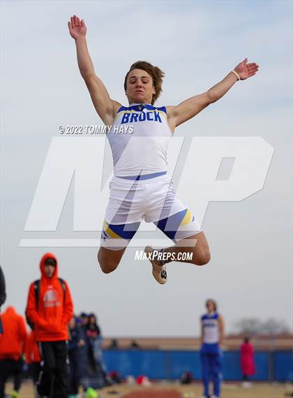 Thumbnail 1 in Brock Track Meet (Field Jumping Events) photogallery.