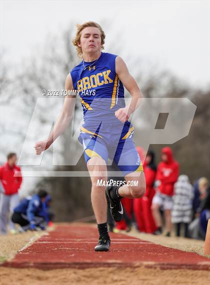 Thumbnail 2 in Brock Track Meet (Field Jumping Events) photogallery.