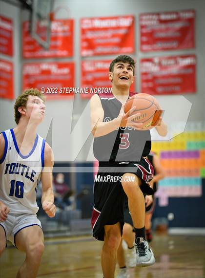 Thumbnail 3 in Toutle Lake vs Ocosta (WIAA 2B District Playoff) photogallery.