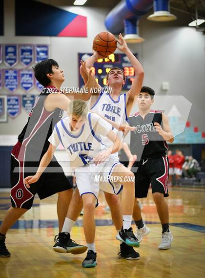 Thumbnail 2 in Toutle Lake vs Ocosta (WIAA 2B District Playoff) photogallery.