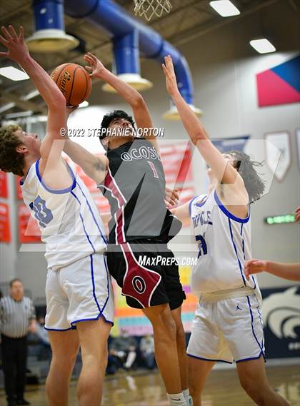 Thumbnail 1 in Toutle Lake vs Ocosta (WIAA 2B District Playoff) photogallery.