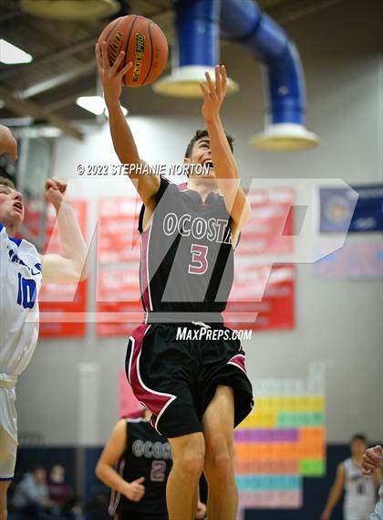 Thumbnail 1 in Toutle Lake vs Ocosta (WIAA 2B District Playoff) photogallery.