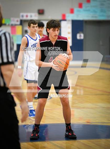 Thumbnail 1 in Toutle Lake vs Ocosta (WIAA 2B District Playoff) photogallery.
