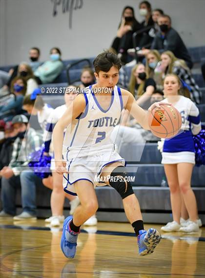 Thumbnail 2 in Toutle Lake vs Ocosta (WIAA 2B District Playoff) photogallery.