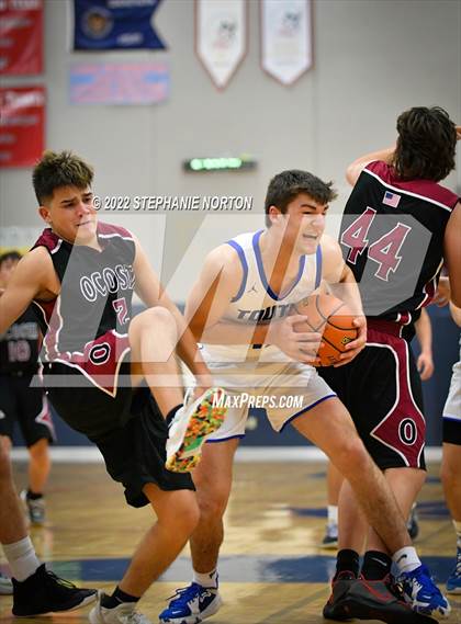 Thumbnail 3 in Toutle Lake vs Ocosta (WIAA 2B District Playoff) photogallery.