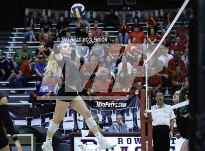 Thumbnail 3 in Lovejoy vs Forney (UIL 5A Region 2 Quarter-Final Playoff) photogallery.