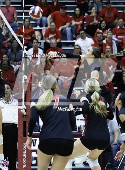Thumbnail 2 in Lovejoy vs Forney (UIL 5A Region 2 Quarter-Final Playoff) photogallery.