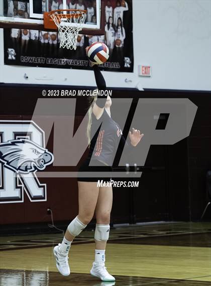 Thumbnail 2 in Lovejoy vs Forney (UIL 5A Region 2 Quarter-Final Playoff) photogallery.