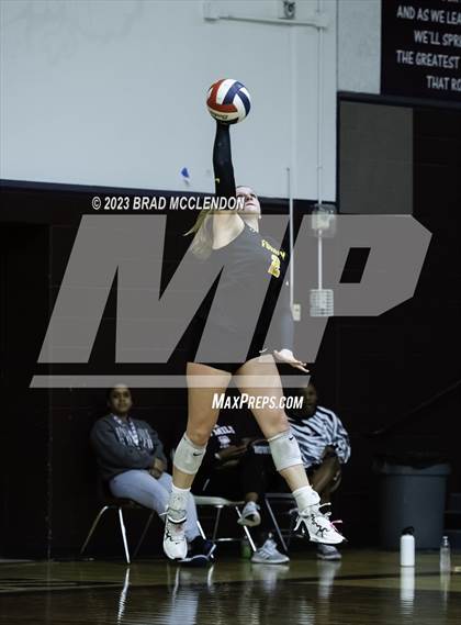 Thumbnail 3 in Lovejoy vs Forney (UIL 5A Region 2 Quarter-Final Playoff) photogallery.