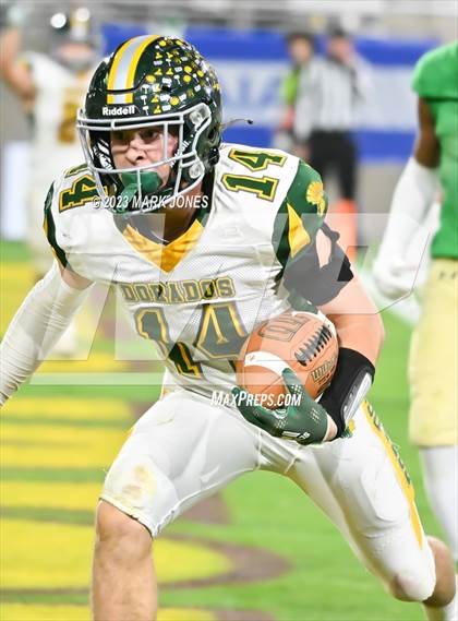 Thumbnail 2 in Canyon del Oro vs. Yuma Catholic (AIA 4A Final) photogallery.