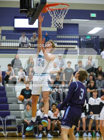 Thumbnail 2 in Westlake vs. Farmington (Charger Tournament of Champions) photogallery.