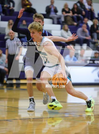Thumbnail 3 in Westlake vs. Farmington (Charger Tournament of Champions) photogallery.