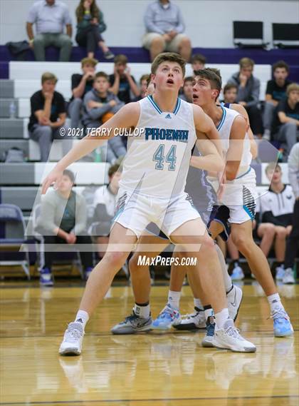 Thumbnail 3 in Westlake vs. Farmington (Charger Tournament of Champions) photogallery.