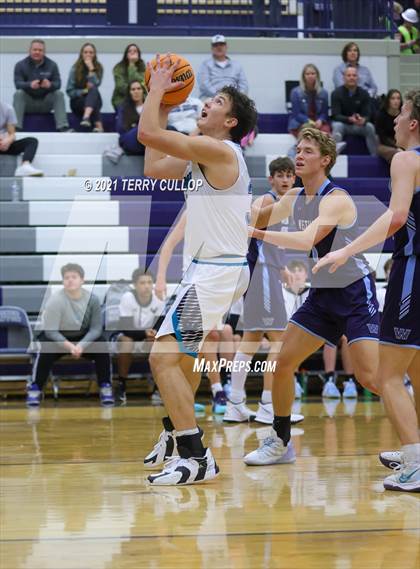 Thumbnail 3 in Westlake vs. Farmington (Charger Tournament of Champions) photogallery.
