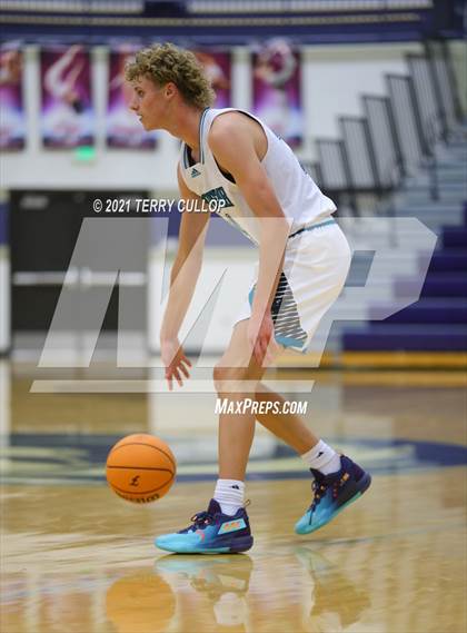 Thumbnail 3 in Westlake vs. Farmington (Charger Tournament of Champions) photogallery.