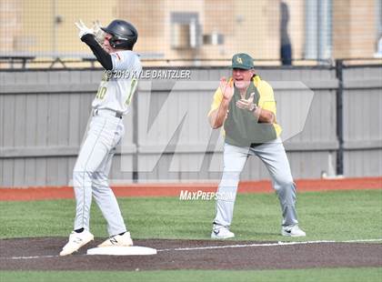 Thumbnail 2 in St. Michael's vs Legacy Christian Academy (Texas Private School Classic) photogallery.