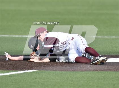 Thumbnail 1 in St. Michael's vs Legacy Christian Academy (Texas Private School Classic) photogallery.