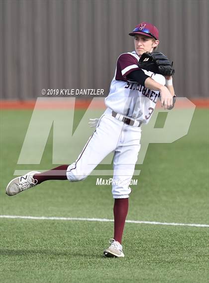 Thumbnail 3 in St. Michael's vs Legacy Christian Academy (Texas Private School Classic) photogallery.