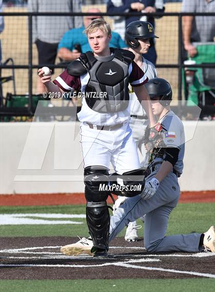 Thumbnail 3 in St. Michael's vs Legacy Christian Academy (Texas Private School Classic) photogallery.