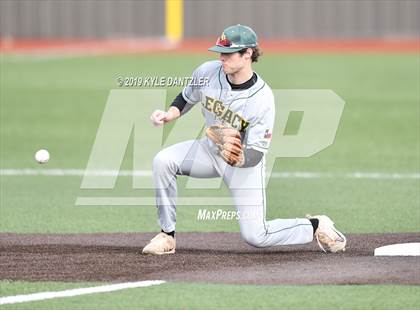 Thumbnail 2 in St. Michael's vs Legacy Christian Academy (Texas Private School Classic) photogallery.