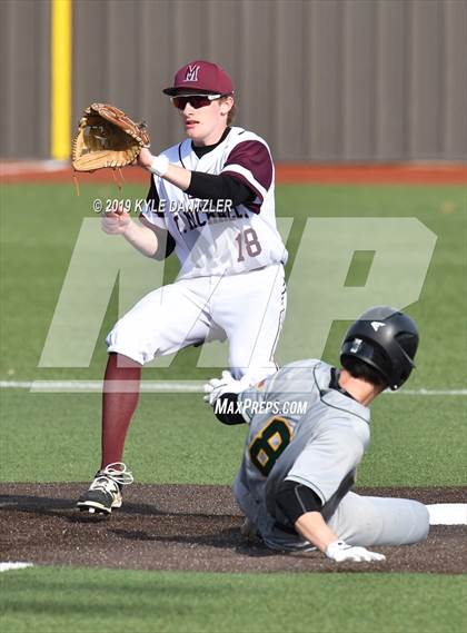Thumbnail 1 in St. Michael's vs Legacy Christian Academy (Texas Private School Classic) photogallery.