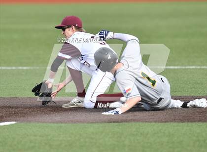 Thumbnail 3 in St. Michael's vs Legacy Christian Academy (Texas Private School Classic) photogallery.