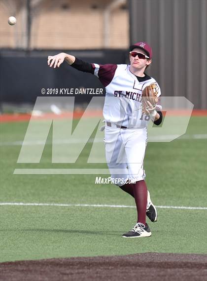 Thumbnail 1 in St. Michael's vs Legacy Christian Academy (Texas Private School Classic) photogallery.