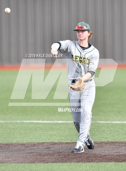 Thumbnail 2 in St. Michael's vs Legacy Christian Academy (Texas Private School Classic) photogallery.