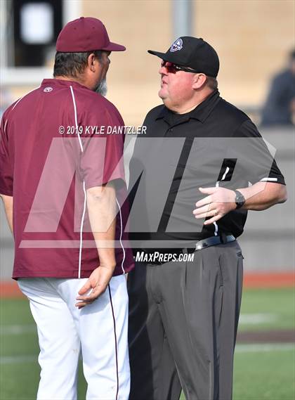 Thumbnail 2 in St. Michael's vs Legacy Christian Academy (Texas Private School Classic) photogallery.