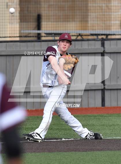 Thumbnail 2 in St. Michael's vs Legacy Christian Academy (Texas Private School Classic) photogallery.