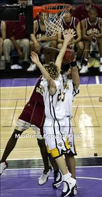 Thumbnail 1 in Golden Valley vs. Oak Ridge (D2 Sec. Final)#2 photogallery.