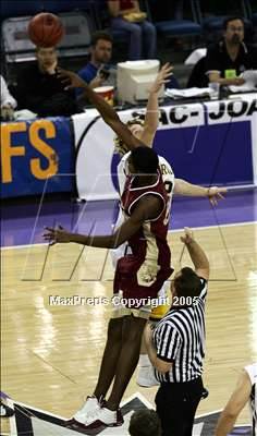 Thumbnail 3 in Golden Valley vs. Oak Ridge (D2 Sec. Final)#2 photogallery.