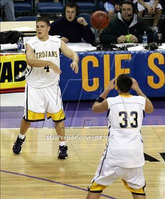 Thumbnail 3 in Golden Valley vs. Oak Ridge (D2 Sec. Final)#2 photogallery.